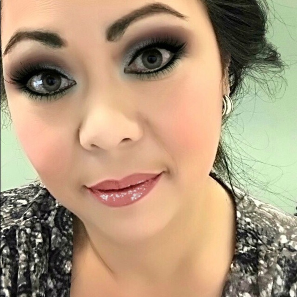 Meet your Posher, Jenna